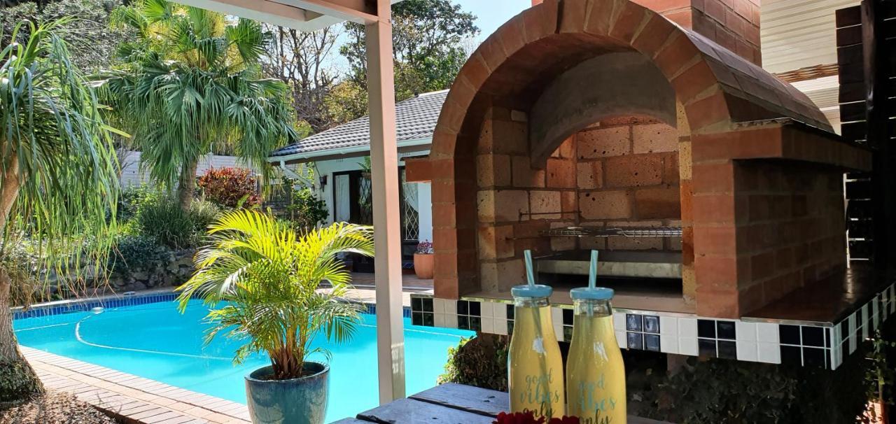 Summer Sand Holiday Cottages Scottburgh Exteriér fotografie